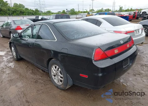 2001 Honda Accord Ex from USA, damaged, VIN 1HGCG22561A012891